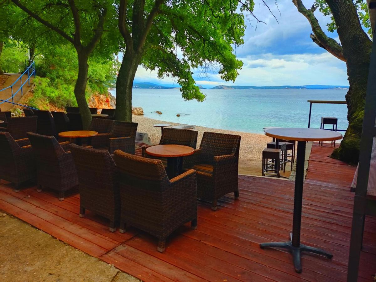 Apartman Pelcic,With Wifi And Free Parking Kostrena Exteriör bild